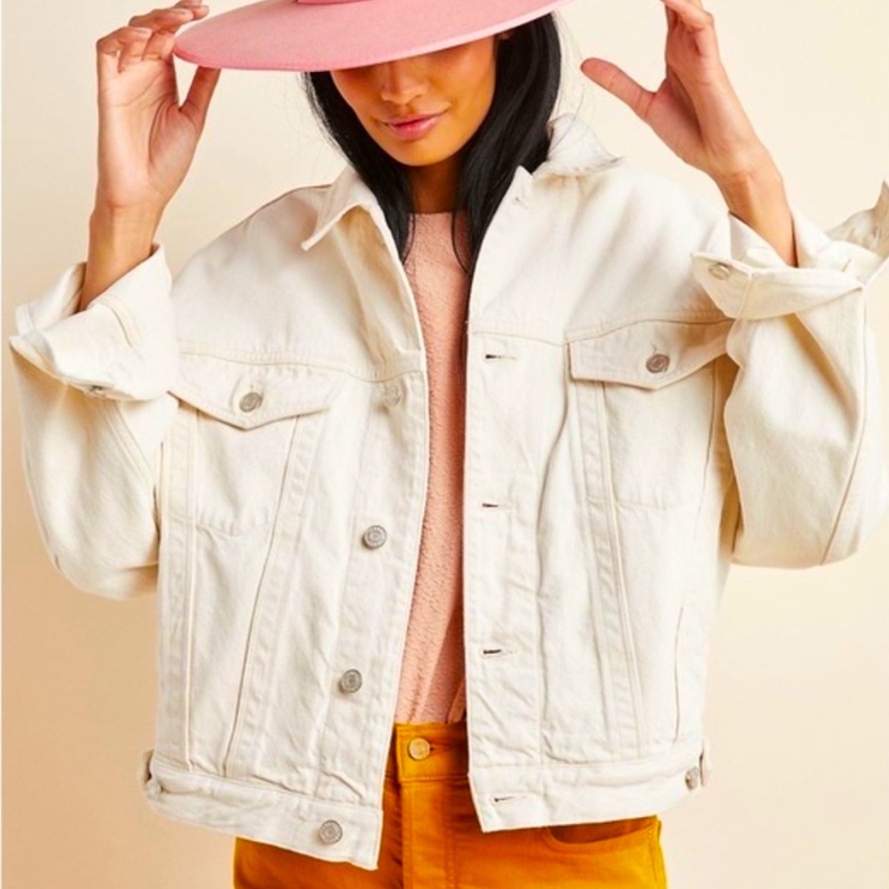 AGOLDE Charli Oversized Denim Jacket Size Large - Color (Paper) Creamy white